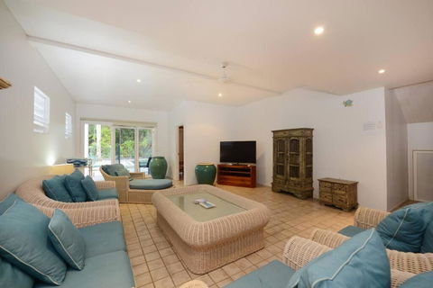The Condo - A Spacious Villa Near Beach And Town - Accommodation Broadbeach 1