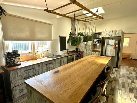 The Cottage On Dorset - Busselton - Accommodation Broadbeach 1