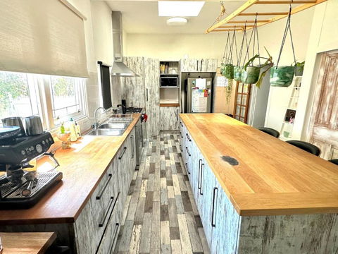 The Cottage On Dorset - Busselton - Accommodation Broadbeach 2