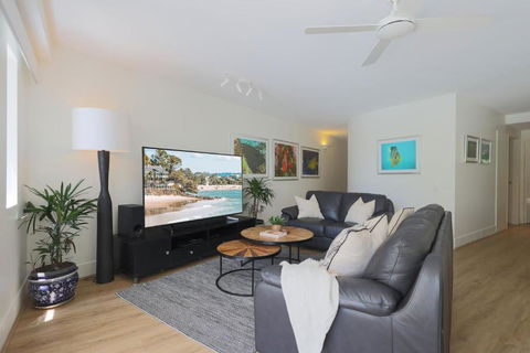 The Cove Noosa - Apartment 4 - Accommodation Broadbeach 1