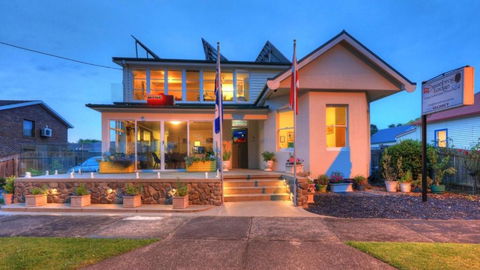 The Dannebrog Lodge - Accommodation Broadbeach 0