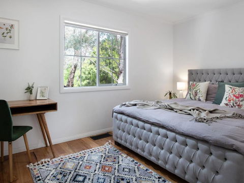 The Den - Accommodation Broadbeach 3