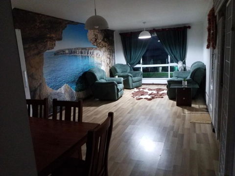 The DOLPHIN PLACE - Accommodation Broadbeach 1