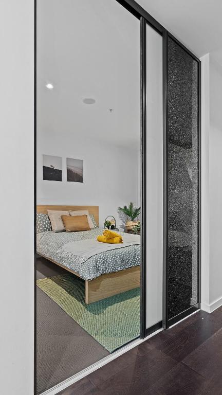The Downtown Nest - Accommodation Broadbeach 1