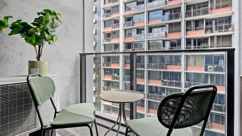 The Downtown Nest - Accommodation Broadbeach 3