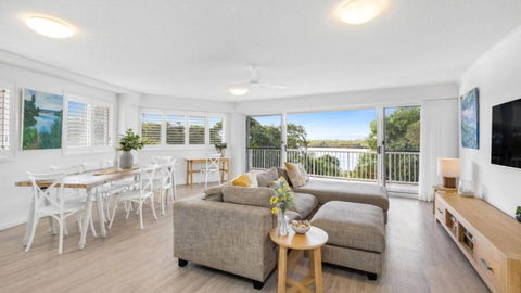 The Entrance Unit 5 - Accommodation Broadbeach 0
