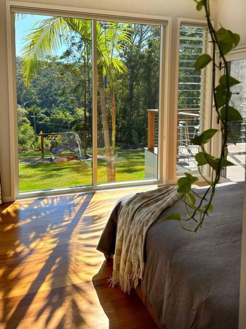 The Escape Home - Accommodation Broadbeach 2