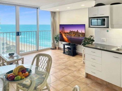 The Esplanade Sea View - Accommodation Broadbeach 0