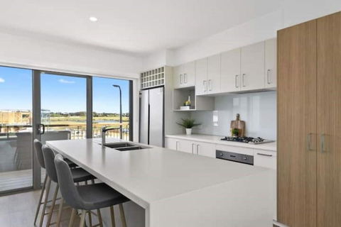 The Fairway Club 8 - Accommodation Broadbeach 3