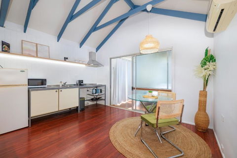 The Forest Lodge - Accommodation Broadbeach 3