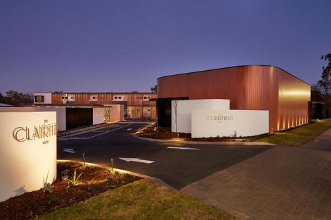 The Clairfield Hotel - Accommodation Broadbeach 2