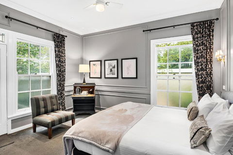 The Bundanoon Guest House - Accommodation Broadbeach 2