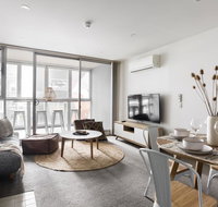 Boho on Morphett-In the heart of the CBD - Wifi - Nespresso - Netflix - Accommodation Broadbeach