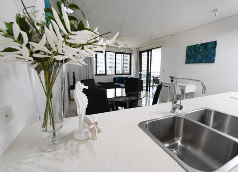 WATERFRONT DARWIN TROPICAL GEM - Accommodation Broadbeach 1