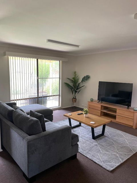 Alice Village - Accommodation Broadbeach 0