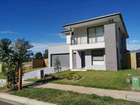 MaraylyaBox HillGables Specious 5Br Sweet House - Accommodation Broadbeach 1