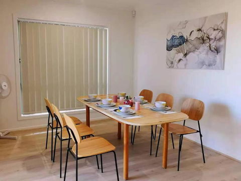 MaraylyaBox HillGables Specious 5Br Sweet House - Accommodation Broadbeach 2