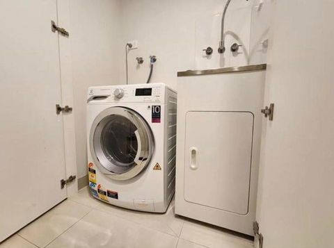 My Fahiye - Accommodation Broadbeach 3