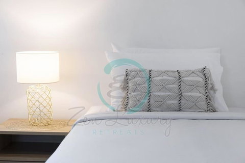 ZEN TOWERS: Cozy Executive 3-BR Family Apt In Darwin City - Accommodation Broadbeach 2