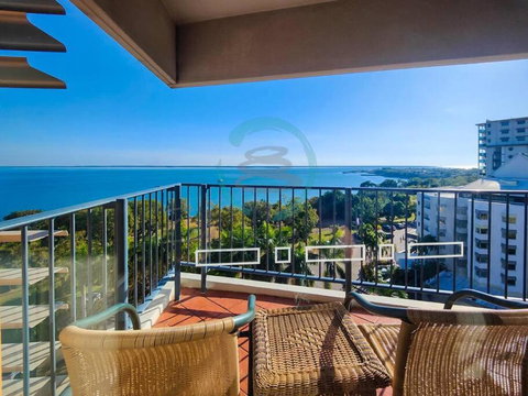 ZEN88 ESPLANADE: 1-BR Top Floor Ocean View Suite - Accommodation Broadbeach 0