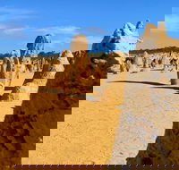 Pinnacles Desert Private Day Tour - Accommodation Broadbeach