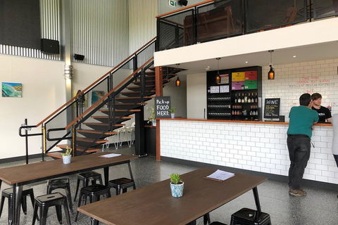 Beer, Wine And Gin (The Ultimate Tastings.) - Accommodation Broadbeach 2