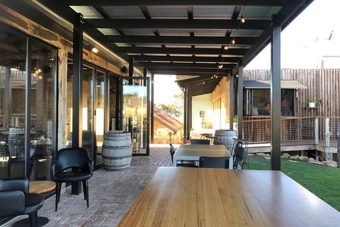 Beer, Wine And Gin (The Ultimate Tastings.) - Accommodation Broadbeach 4