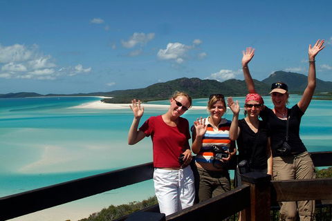 Whitehaven Beach Sailing And Snorkeling Cruise - Accommodation Broadbeach 4