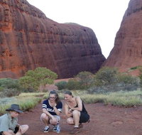 5-Hour Kata Tjuta Sunrise Tour from Ayers Rock with Breakfast - Accommodation Broadbeach
