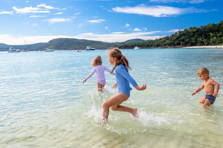 Airlie Beach QLD Accommodation Broadbeach