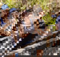 Cabaret Cave Yoga  Mindful Hike - Accommodation Broadbeach