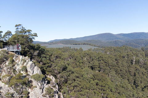 Leven Canyon Day Trip Including Wings Wildlife Park Or Gunns Plains Caves - Accommodation Broadbeach 2