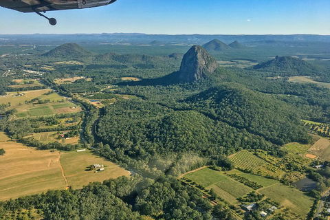 Deluxe Seaplane Tour Noosa To Glasshouse Adventure For 2 With Photobook - Accommodation Broadbeach 4