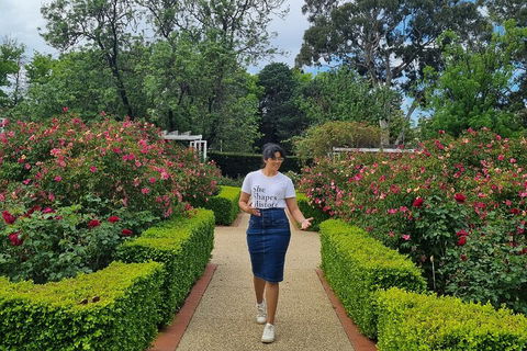 Women's History Walking Tour With Local Guide In Canberra - Accommodation Broadbeach 1