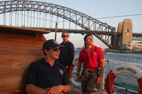 Sydney Harbour Tall Ship Wine & Canapes Evening Cruise - Accommodation Broadbeach 5